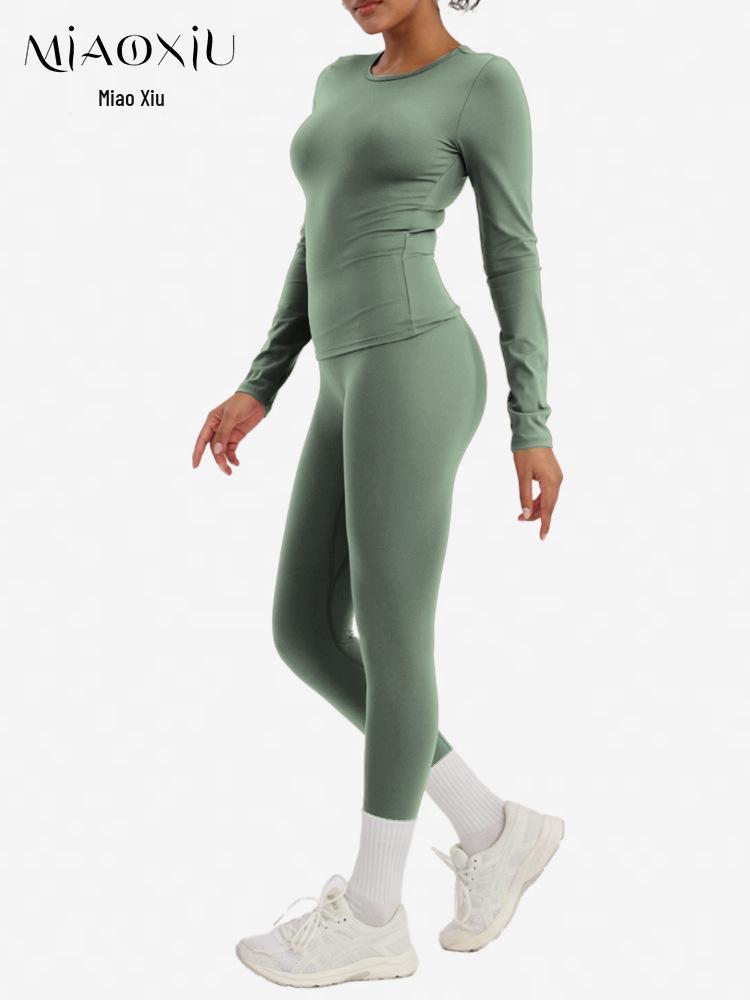 European & American High-Stretch Quick-Dry Yoga Suit: Nude Feel, Premium 2-Piece Set for Running & Fitness