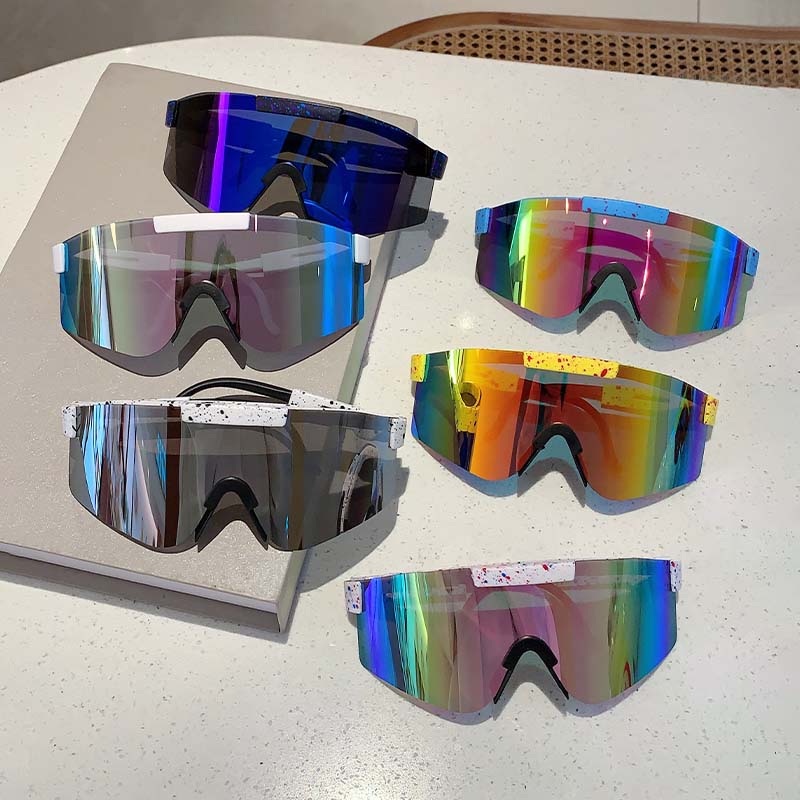 Oversized Sports Sun Glasses  Wrapped Round Mirror Outdoor Cycling Goggle Trendy Futuristic Punk Sunglasses for Men