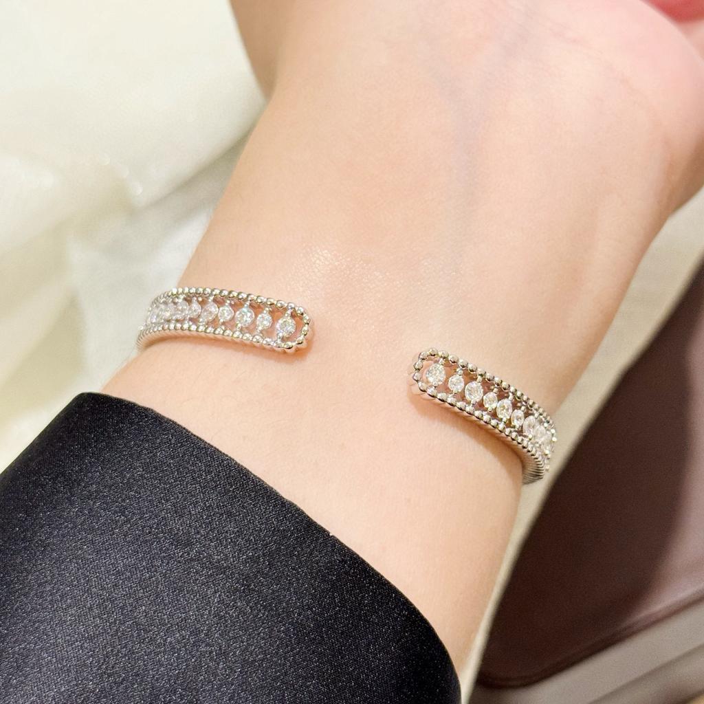Nouveau Bracelet Vintage 100% Argent Sterling 925 Pavé Zirconia AAA Bordure Perles Creusées Bracelet Pour Femmes Bijoux Fins