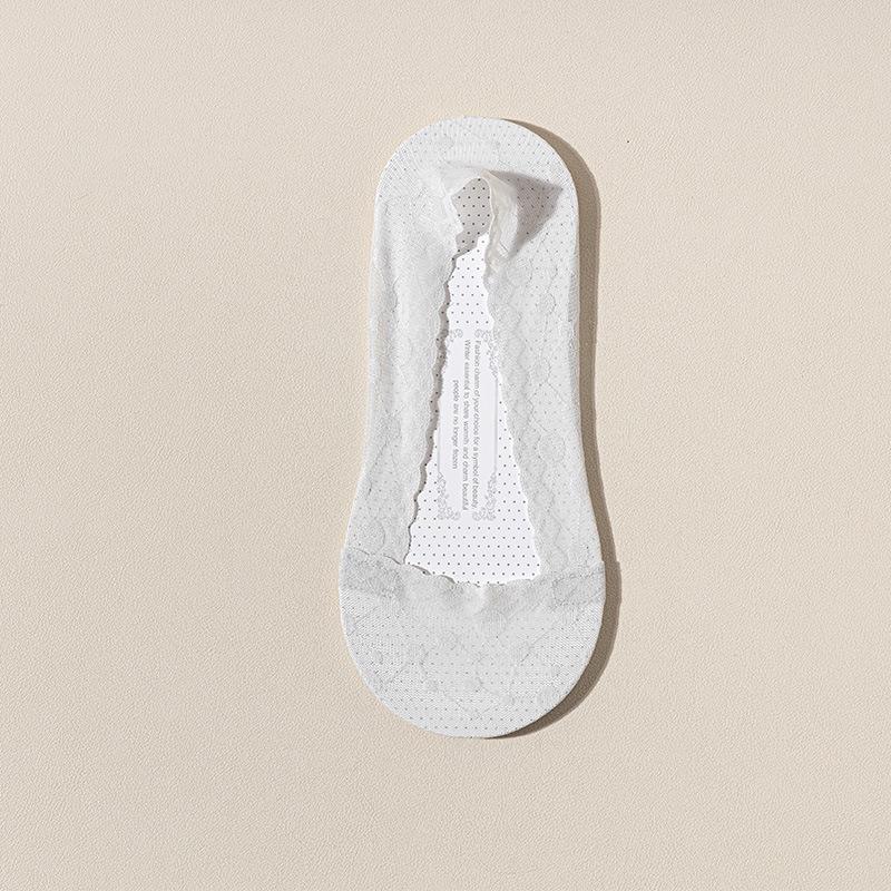 New Women's Non-Slip Invisible Lace Boat Socks - Thin, Hollow, Shallow Bed Sock Design