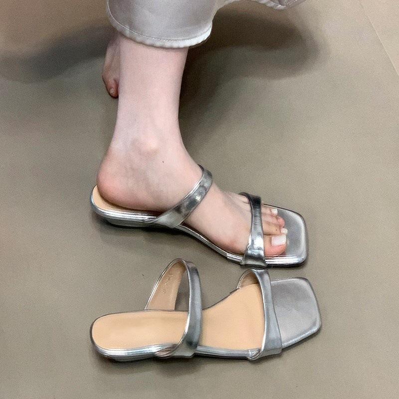 Open-toed cool slippers women's 2025 new sexy square head one-word drag summer commuter slippers