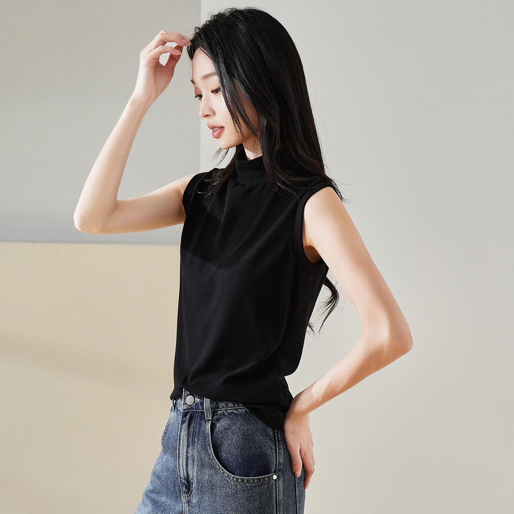 Half high neck sleeveless T-shirt for women