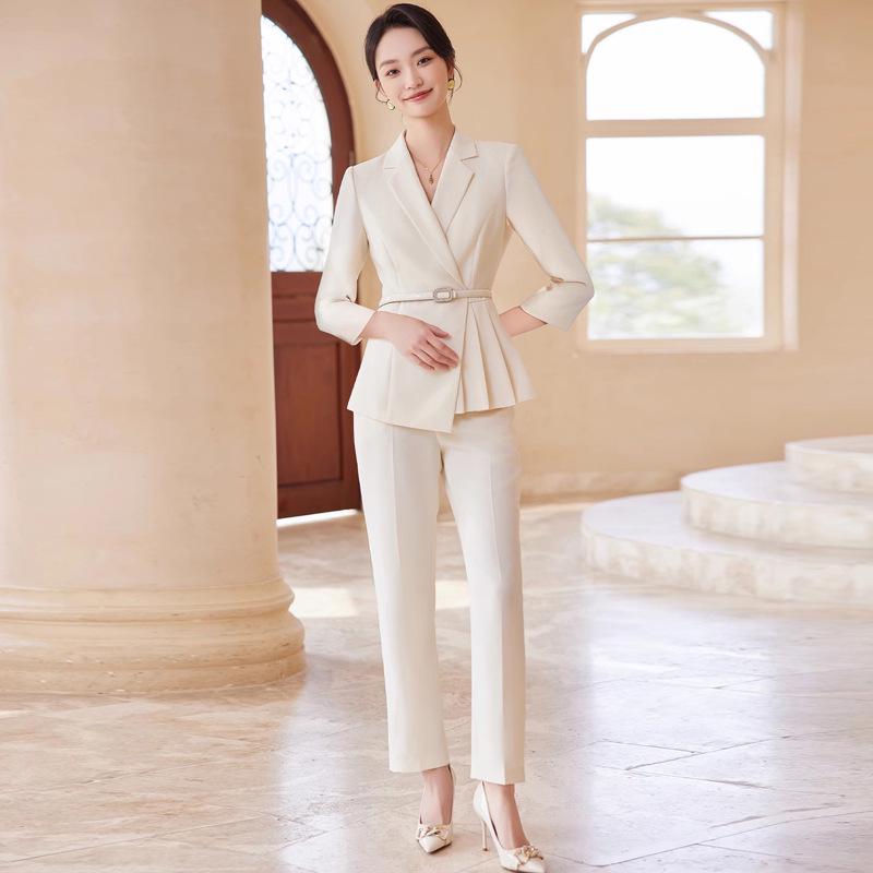 Aishangchen Women's Professional Suit Pants - Spring Style, Ideal for Workplace Interviews and Fashion-Forward Settings.