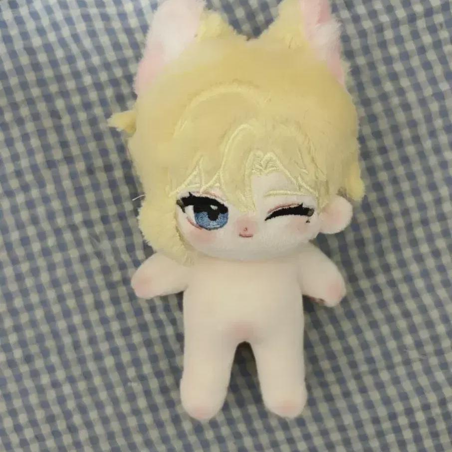Plave Noah Doll, Wink, Wink Fox, Noah, Wink Less Than Cost 