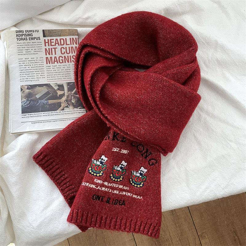 

Японский Милый Медведь Вышитый Шерстяной Мультяшный Шарф Женский Осенне-Зимний Теплый Студенческий Парный Универсальный Вязаный Шарф 25*160cm красный