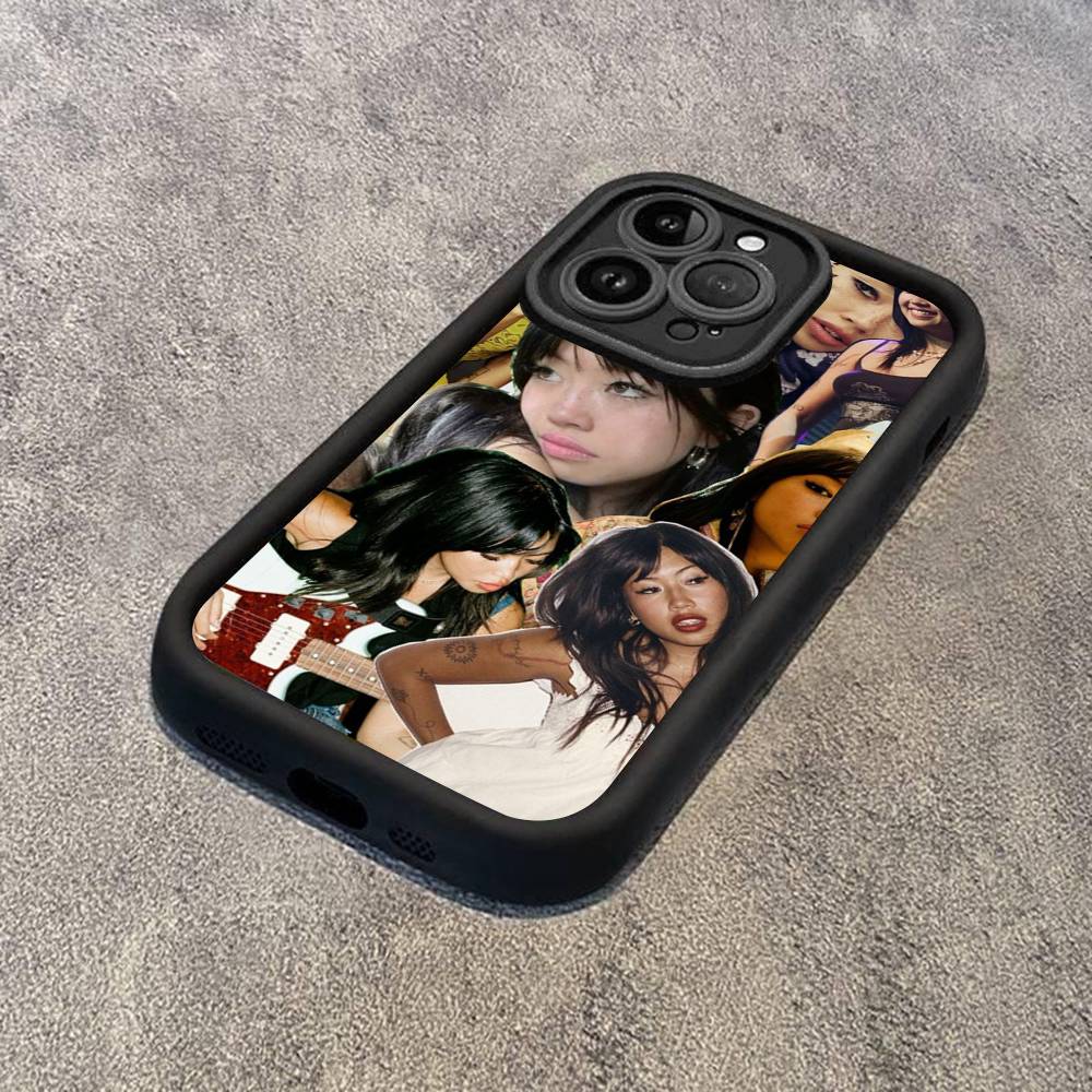 Singer B-Beabadoobee Phone Case For IPhone 17 16 15 14 13 12 11 Pro Max Plus MINI Soft Cover