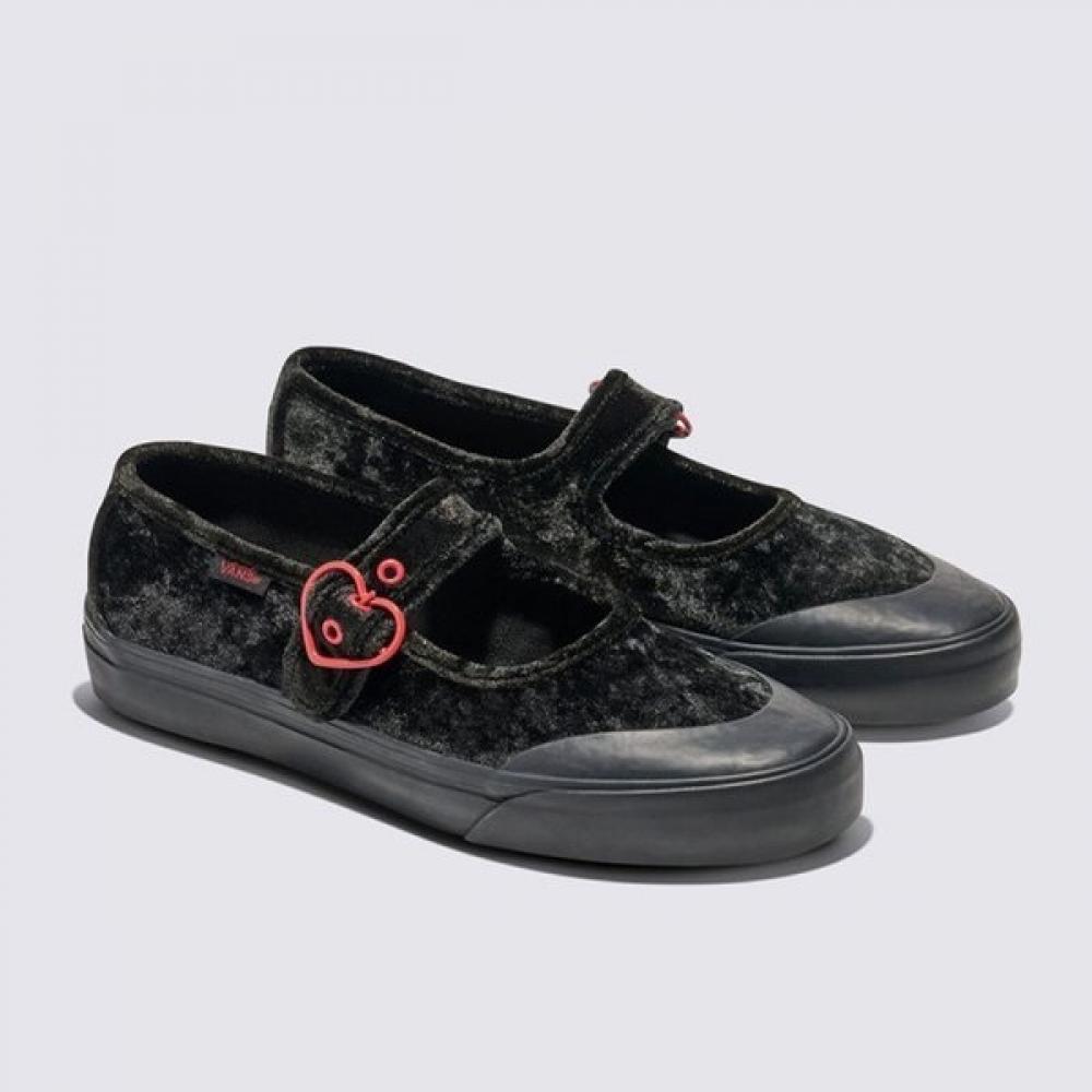 

Туфли Мэри Джейн BarneS Common Heart Vn000crr458 Черный S size/240