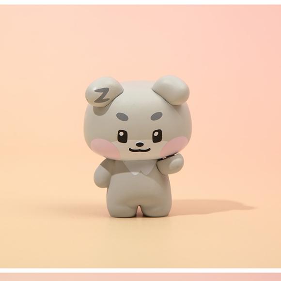 

(zeroni МОНИТОР ФИГУРКА) ZB1 (НУЛЕВАЯ БАЗОВАЯ) ОФИЦИАЛЬНЫЙ МД gunini