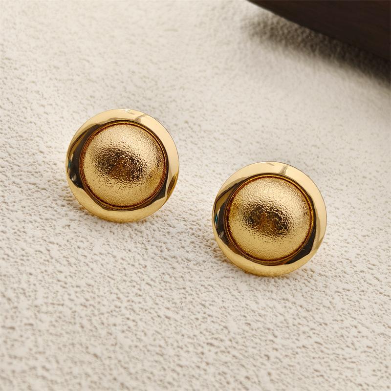 

Не требуются проколы ушей Преувеличенные круглые клипсы для ушей Женские роскошные модные серьги Металлические серьги