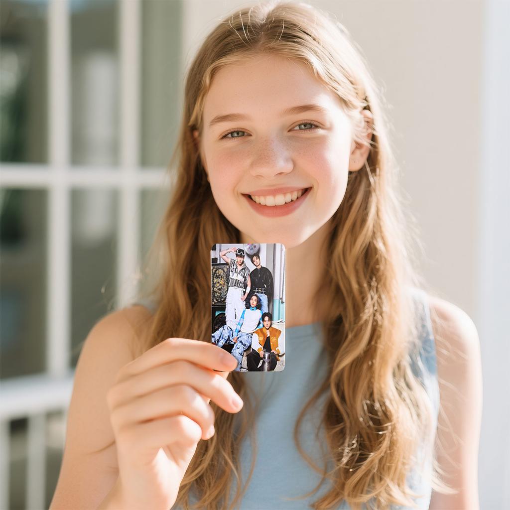 Photos Of Well-known Men's Group Stars, Collectible Small Cards, Collectible, Gifts Suitable For Stars