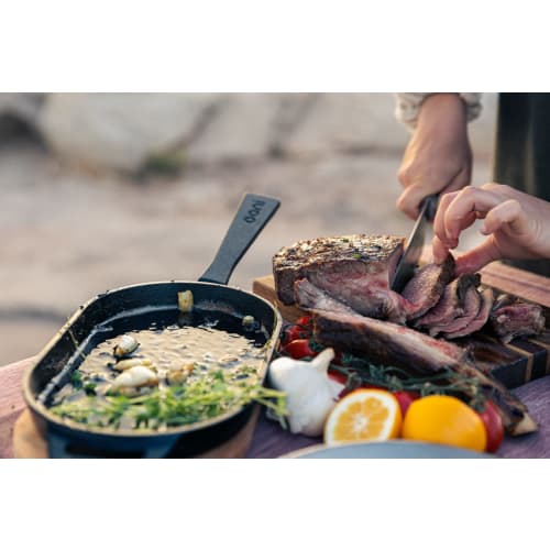 Ooni Cast Iron Sizzler Pan - Cast Iron Sizzler Plate - Ooni Cast Iron Pan - Cast Iron Pizza Pan - Ooni Pizza Oven Accessories