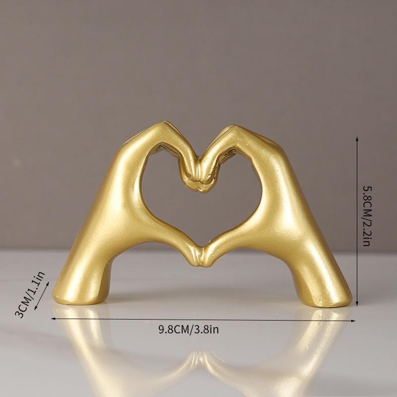 1PC love gesture resin ornament romantic confession ornament couple desktop home ornament Valentine's Day birthday gift