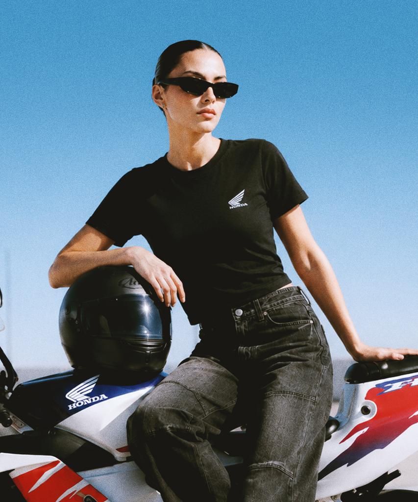 PHYPS MOTORCYCLE [2Pack] Womens Speed Cool Crop Short Sleeve White Black