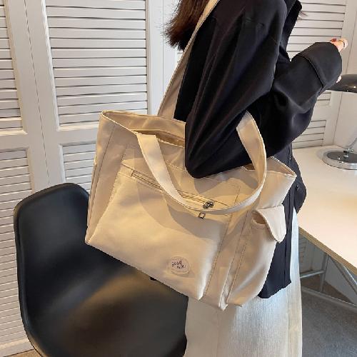 Shoulder Bag Female Large-capacity All-match Canvas Bag Student Simple Handbag Casual Messenger Bag Tutoring Bag Mommy Bag