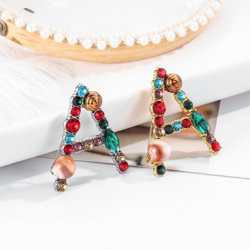 1PC 26 Letters Colorful Jewelry Gifts for Women Alphabet Brooch A-Z Rhinestone Letter Pin
