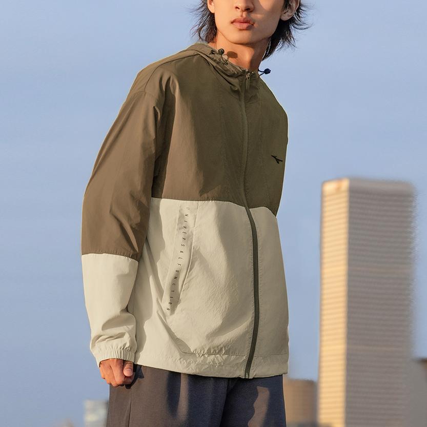 Mizuno Lockerer Logo-Print Kapuzen-Langarm-Leichtjacke Unisex-Jacken Geologisch-Braun K2CE41E1-58