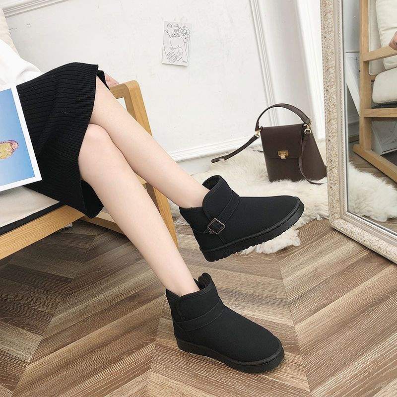 Snow boots women s four-season four-season velvet short boots short tube cold-proof and non-slip thick-soled women s shoes thermal cotton shoes 36