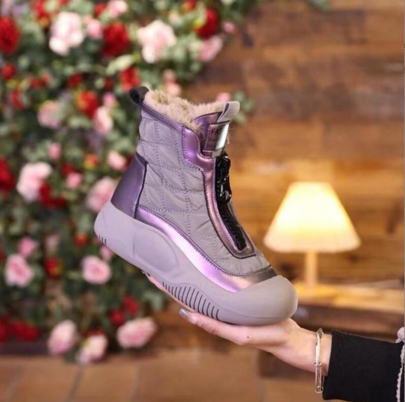 

Fashion 2024 Retro Waterproof Snow Boots Winter New Soft Sole Vulcanized Cotton Shoes with Plush Insulation High Top Women s Shoes 40 фиолетовый
