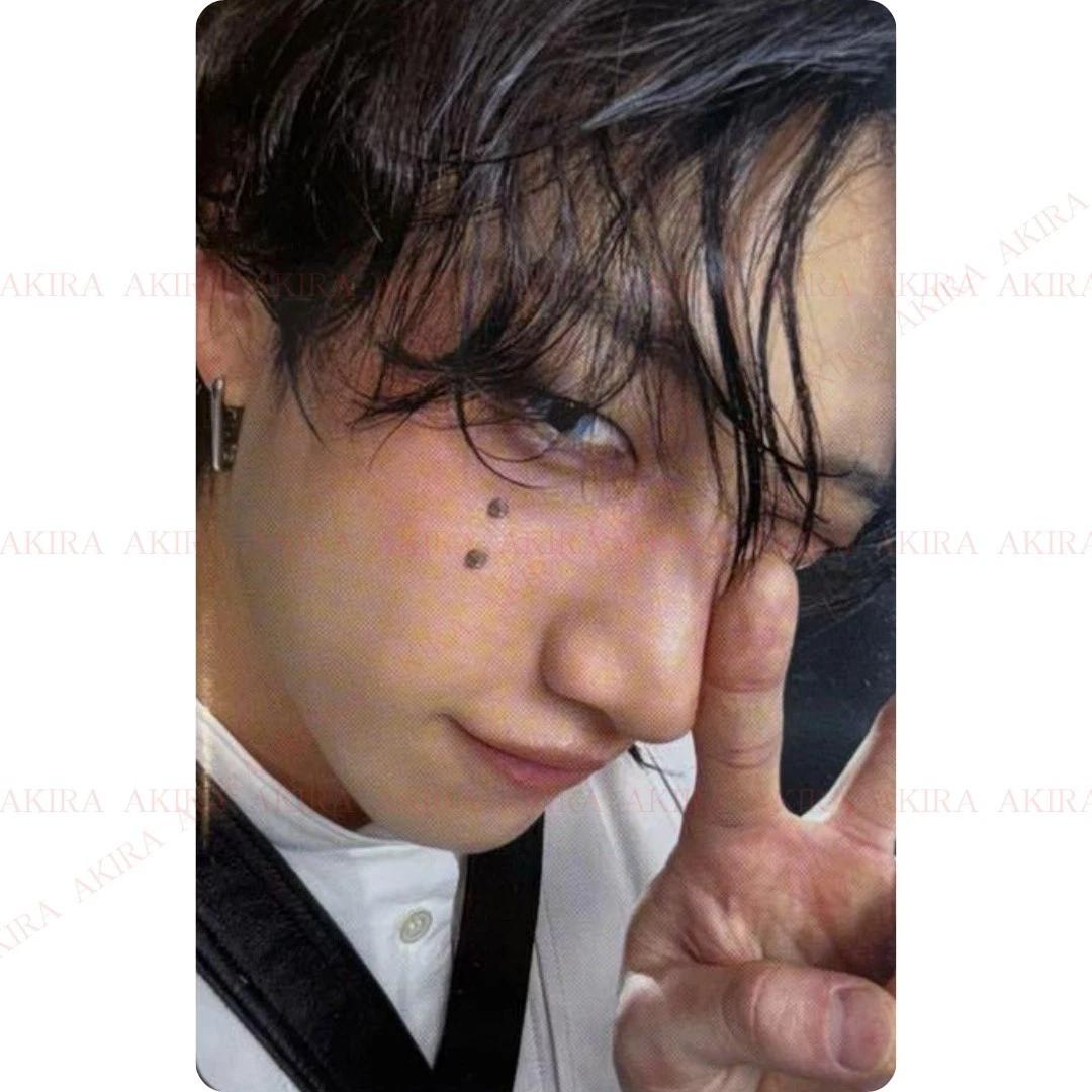 Stray Kids БАН ЧАН АЛЬБОМ KARMA ОФИЦИАЛЬНАЯ ФОТОКАРТОЧКА KARMA ver.