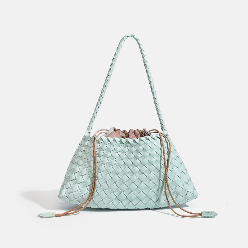 Handwoven Dumpling Bag Women'S New Niche Design Armpit Bag Shoulder Handbag Vegetable Basket Bag Tide