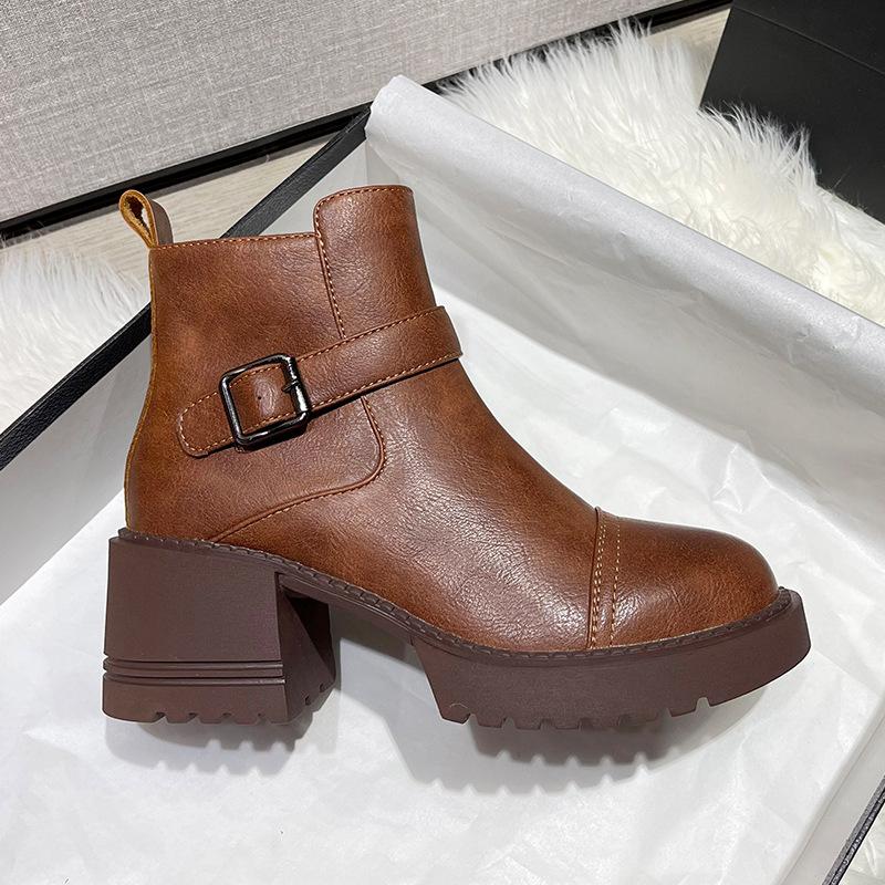 

Leather platform Martin boots women s 2025 new British style high heel small height increase thick heel short boots winter velvet 34