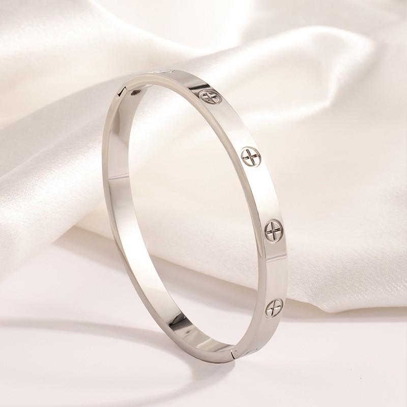 Starry Sky Women's Titanium Steel Bracelet - Non-Fading, Versatile, Full Diamond Stainless Steel, High-End Silver Fashion Accessory