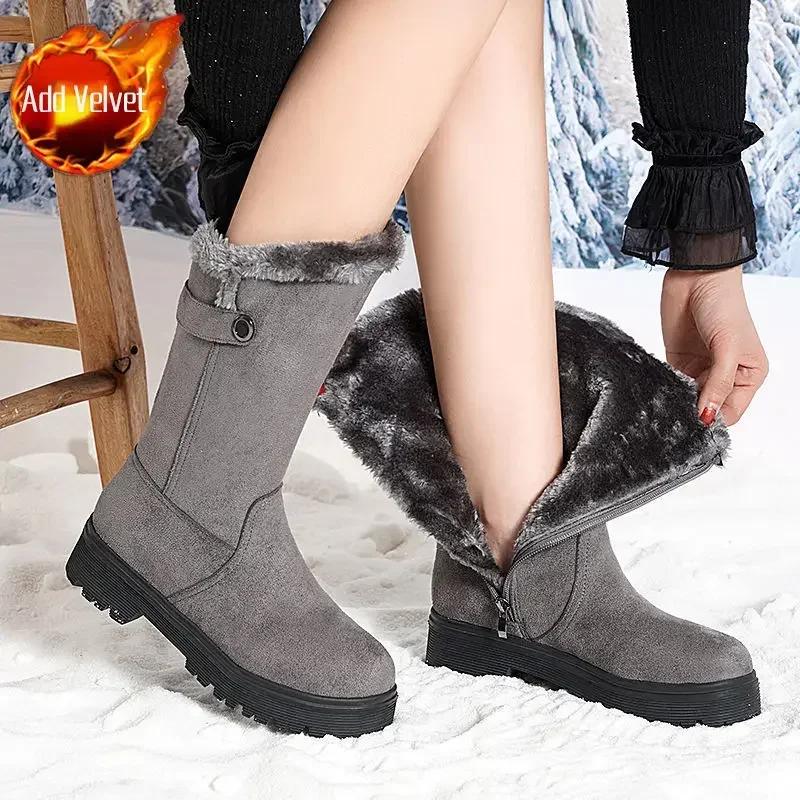 Elegant Ladies Shoes Large Size Warm Women's Snow Boots Medium Heels Designer Luxury Fashion Lamb 2024 Chic Plush Gyaru On Offer