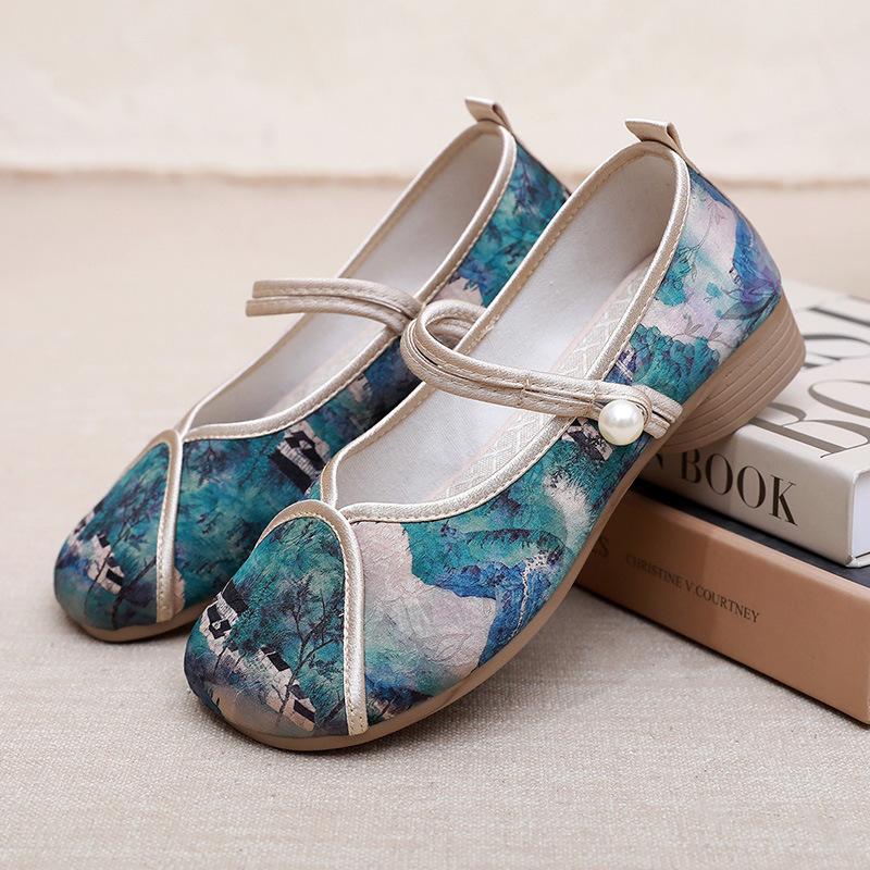 Old ******* ****** and Summer New Women's Embroidered Cloth Shoes Retro Cheongsam Temperament Mother Shoes S**t Sole Single Shoes