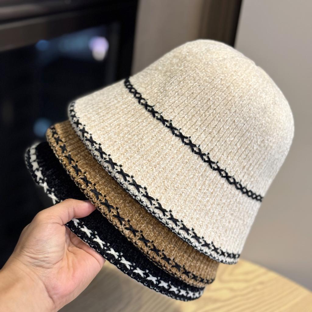 New Autumn and Winter All Match Knitted Bucket Hat for Women Outdoor Warm Plain Face Covering Fisherman Hat Showing Face Small Basin Hat