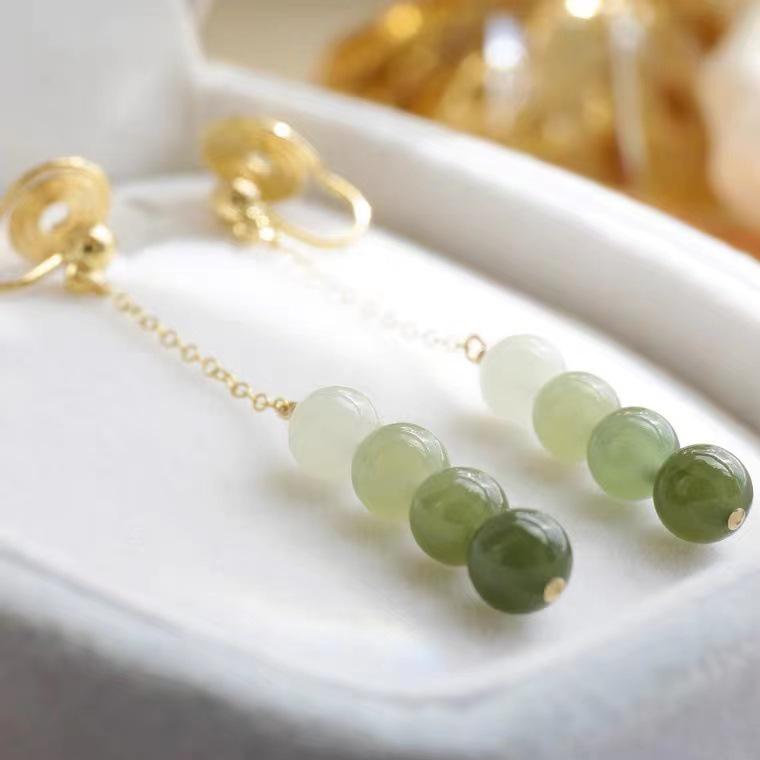 Retro Chinese Hetian Hanfu Style Clip-On Earrings - Unique Niche Design, No Piercing Needed