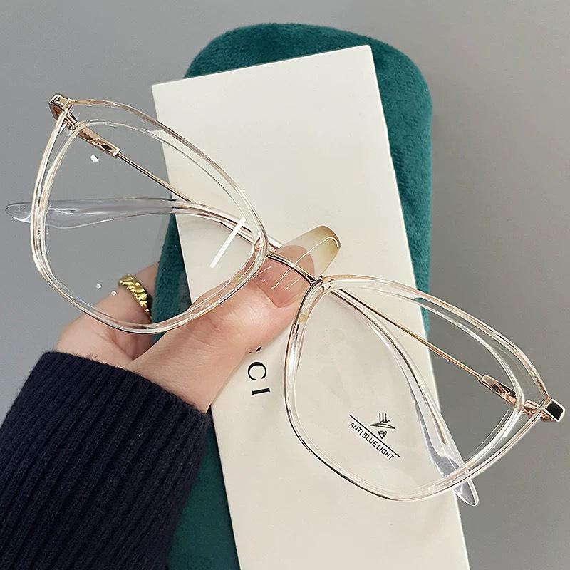 Retro Cat Eye Glasses For Women Professional Flat Light Mirror High-quality Anti-blue Light Fashion Reading Glasses 9206