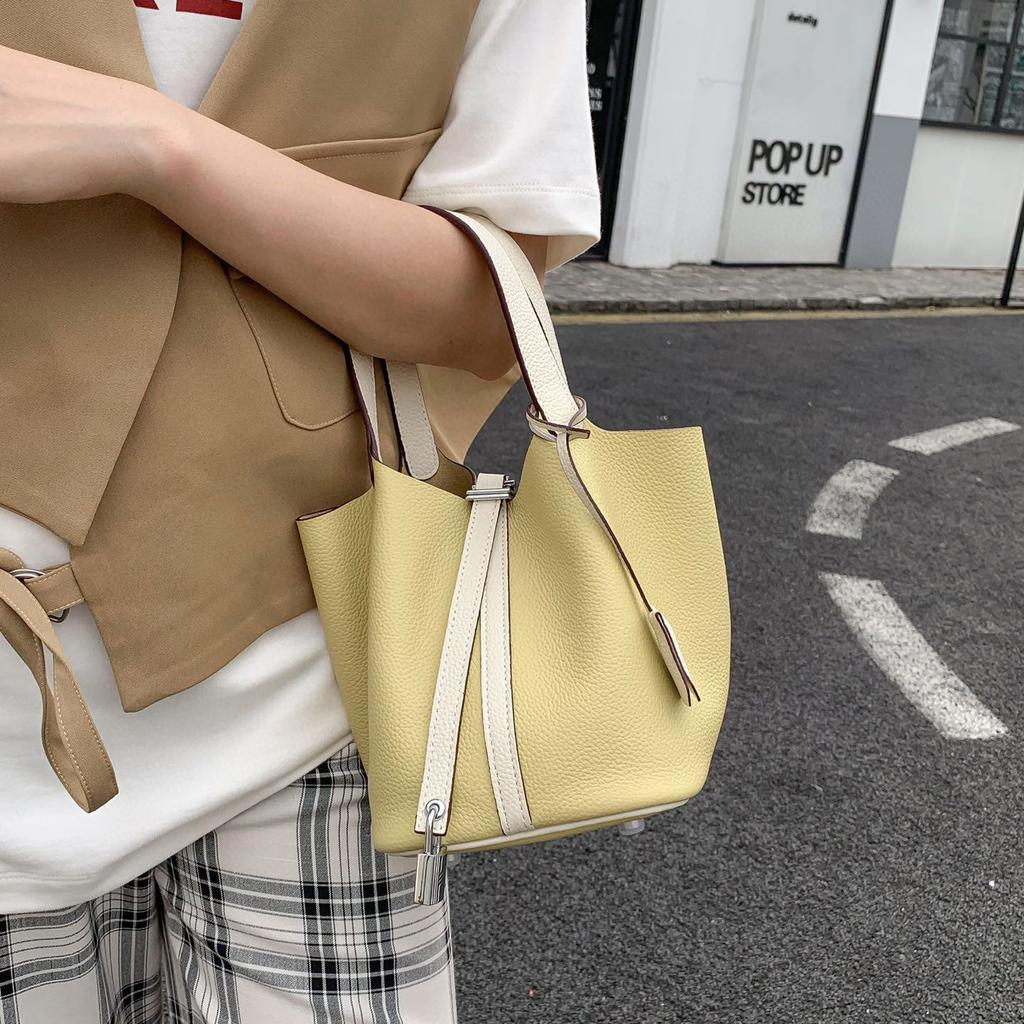 Damenhandtasche Togo-Leder Farbabstimmung Gemüsekorb Große Kapazität Handtasche Rindsleder Litschi-Muster Tasche Damen Kontrastfarbe Handtasche