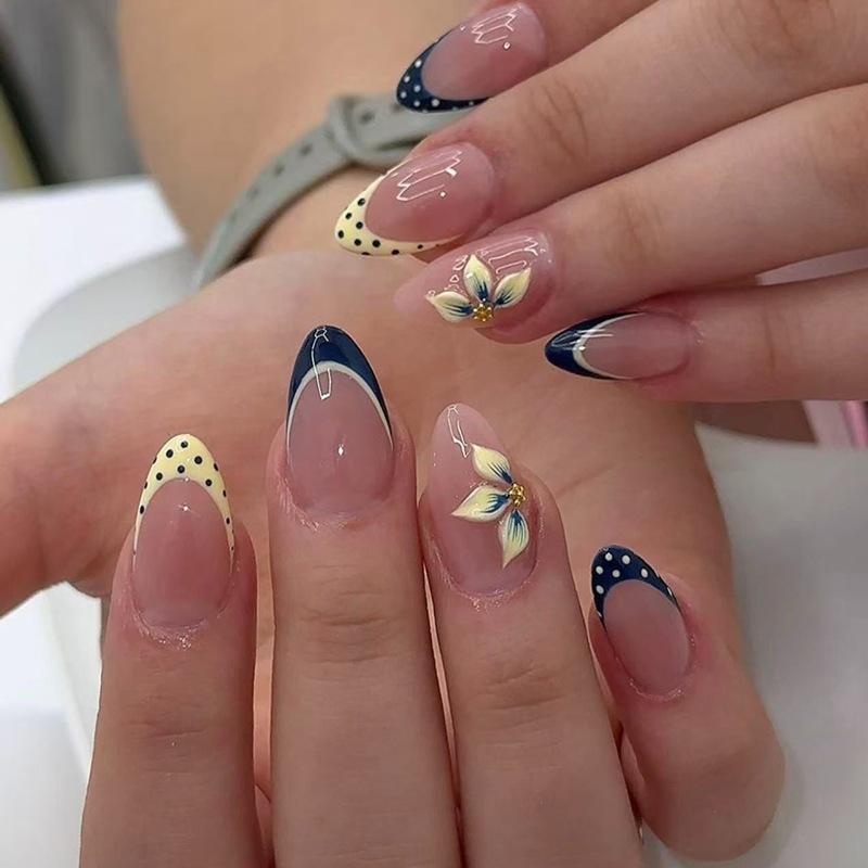 French Wear Nails Polka Dot Contrasting Almond Nails 3D Three-dimensional Flower Fake Nails Finished Nails