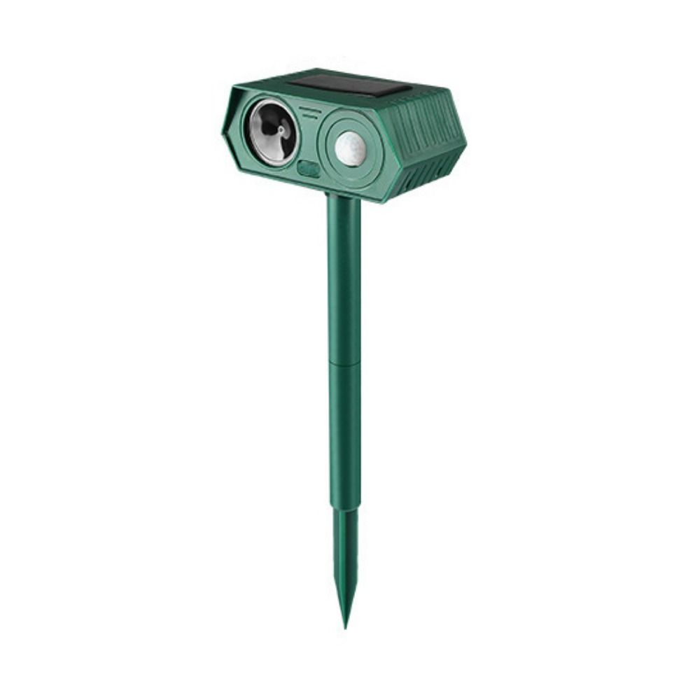 Waterproof Solar Animal Repellent Flashing Light Infrared Animal Deterrent  Farm Protection