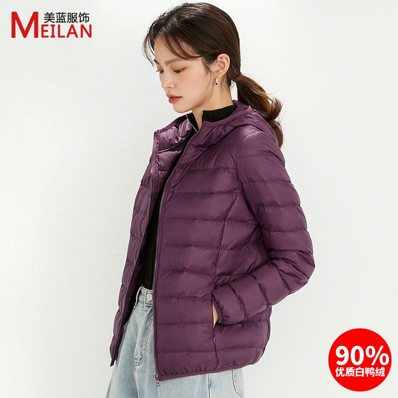 Down women's hooded down jacket women's light and thin short large size light foreign style white duck down jacket Pinghu down jacket batch
