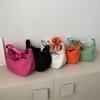 Spring new fashionable versatile solid color messenger bag casual simple dumpling bag street trend large capacity schoolbag