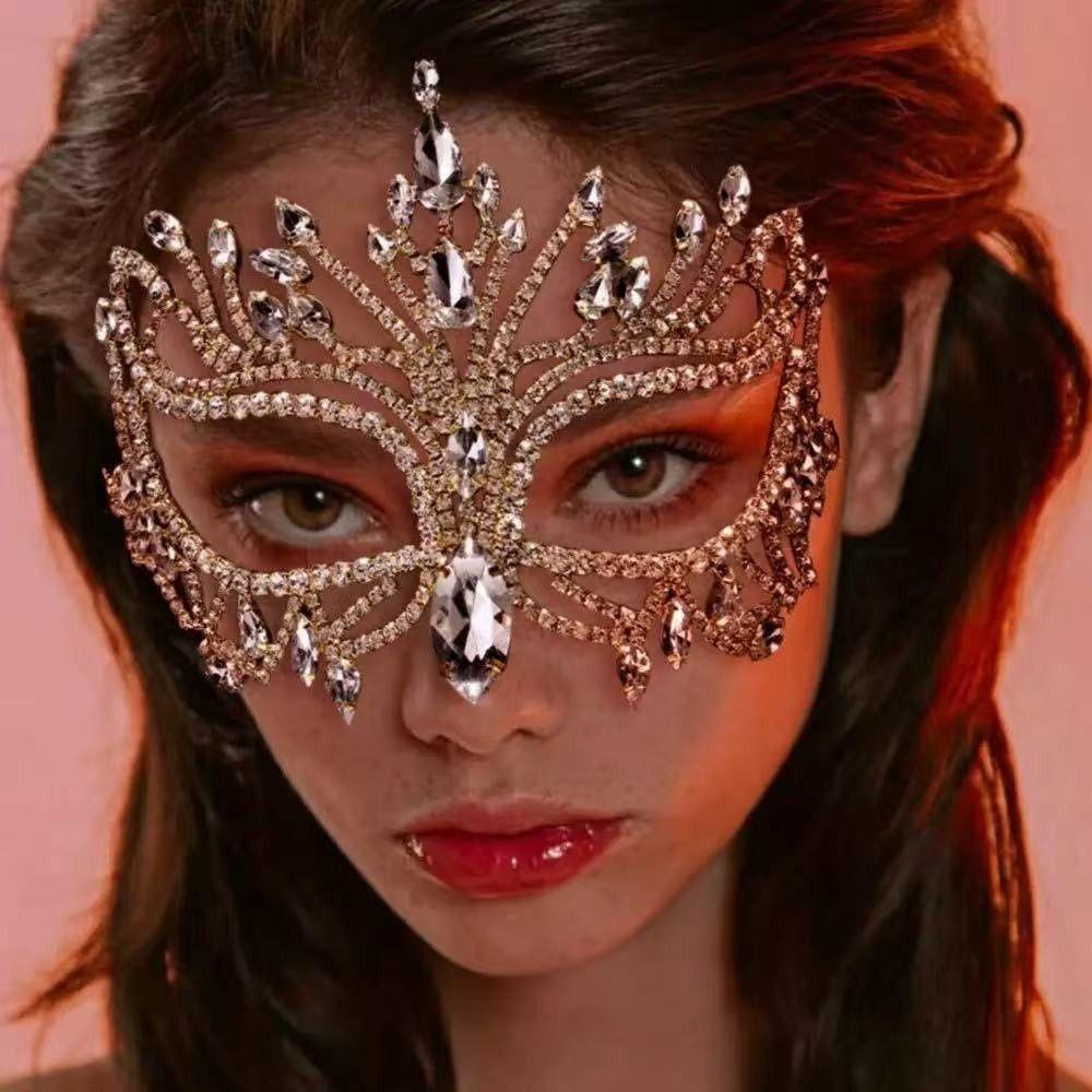 Shiny Rhinestone Crystal Mask Exaggerated Handmade Design Rhinestone Mask Jewelry Crystal Cover Halloween Mask Costume Party