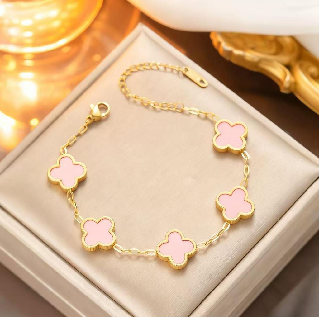 13mm Vierblättriges Kleeblatt Titanstahl Schmuckset: 18K Armband, Halskette, Ohrringe