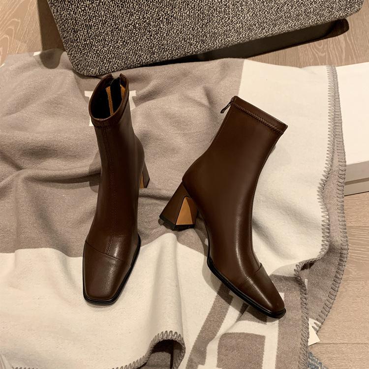 Koreanische Bestellung! Einfach! Braune quadratische Zehenpartie dicke hohe Absätze elastische kurze Stiefel Reißverschluss dünne Single-Stiefel