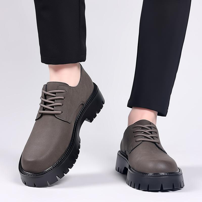 Frühling Herbst Leder Plateau Schuhe Herren Mode Koreanisch Rutschfest Britisch Lässig Herrenschuhe Einfarbig Arbeitsschuh Männlich