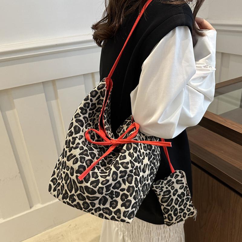 Korean Double Sided Leopard Print Bucket Shoulder Bag , Stylish Leopard Print Handbag for Women, Fashion Bow Large Capacity Crossbody Bag