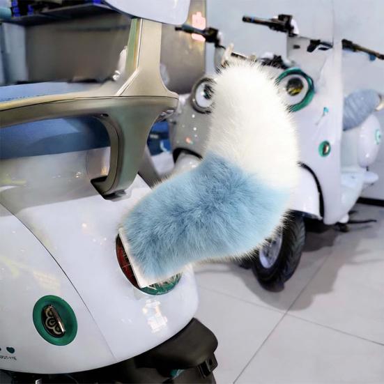 Electric Wagging Tail for Car USB Rechargeable Fox Tail Decoration with Remote Control