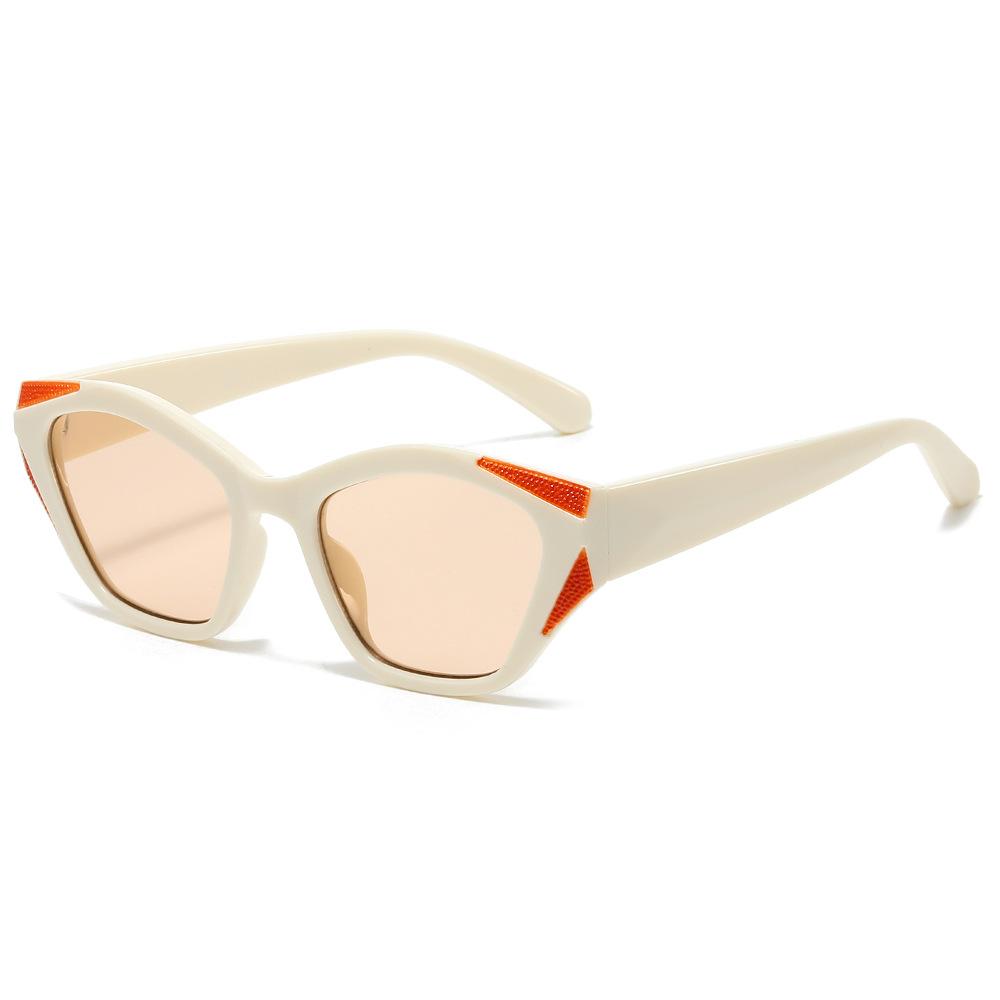 Vintage Brand Fashion Uv400 Shades Women Custom Logo Unique China Wholesaler Small Frame Cat Eye Sunglasses for Women 2024