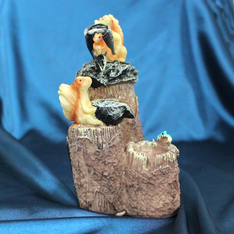 Solar Garden Ornaments: Squirrel & Duck Water Fountain for Outdoor Décor