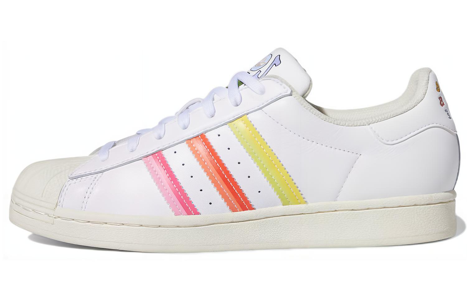 Superstar Adidas Originals  Pride  GW2415 40