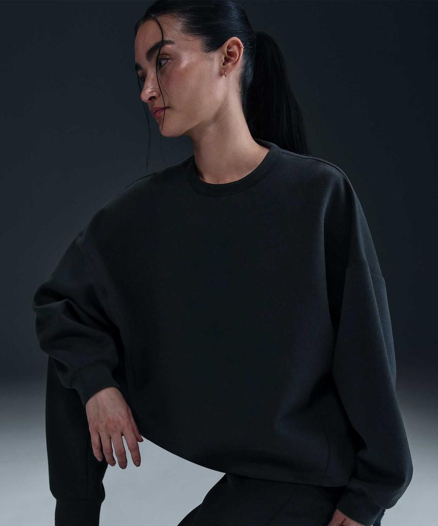 NIKE 24.7 Impossible Soft Dry Fit Oversized Crew Neck Top W - Black:Dark Smoke Grey / Hq8194-010