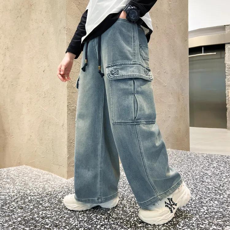 Chlapecké cargo džíny s rovnými nohavicemi Dospívající děti Široké džínové kalhoty pro děti Volné kapsové kalhoty Jaro Podzim