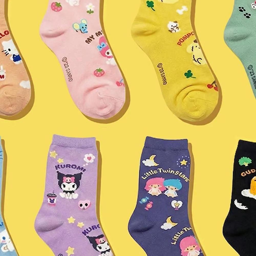 Sanrio socks, character socks, cute socks Pochacco