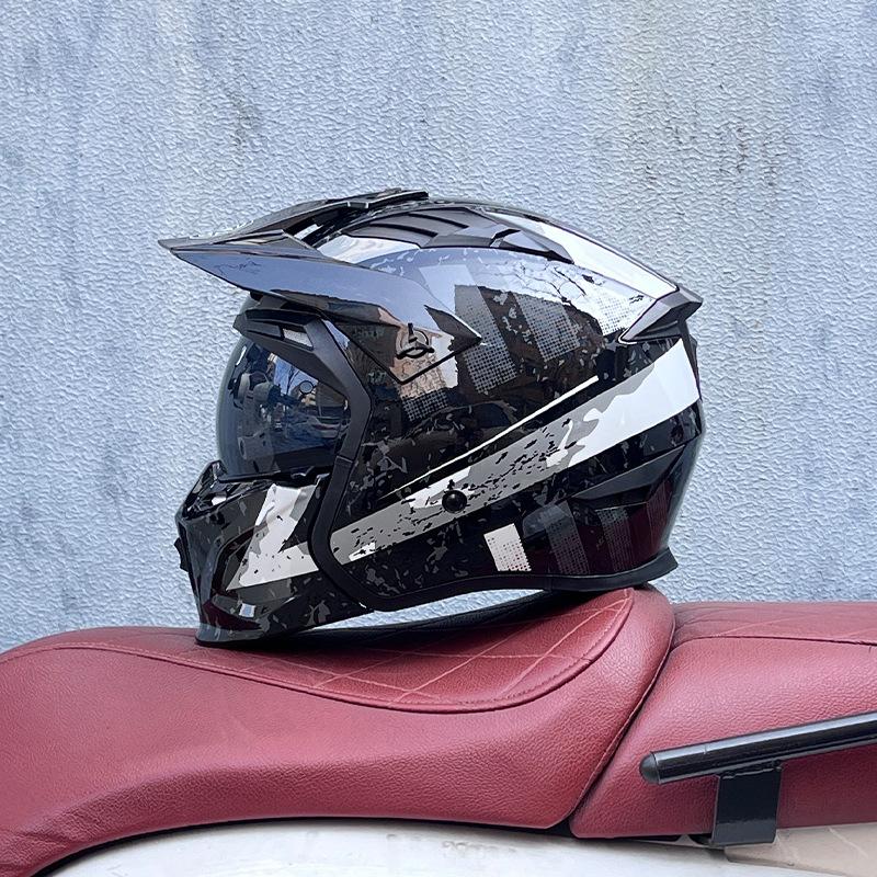 Street Fighter Motorcycle Helmet Men's and Women's Full Helmet Four Seasons Locomotive Retro Detachable Combination Helmet