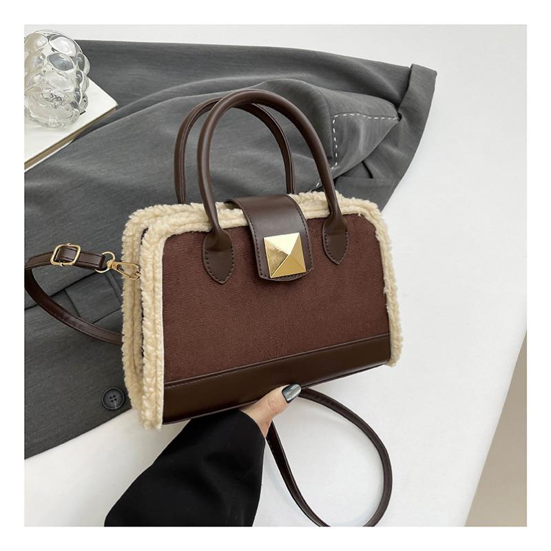 Fashion Lock Portable Small Square Bag Winter New Fashionable Shoulder Bag Simple Commuter Messenger Bag